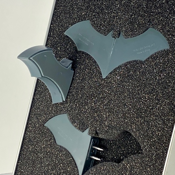 Push Pins Cool Design Light, Exclusive Gift Item - Picture 3 of 7